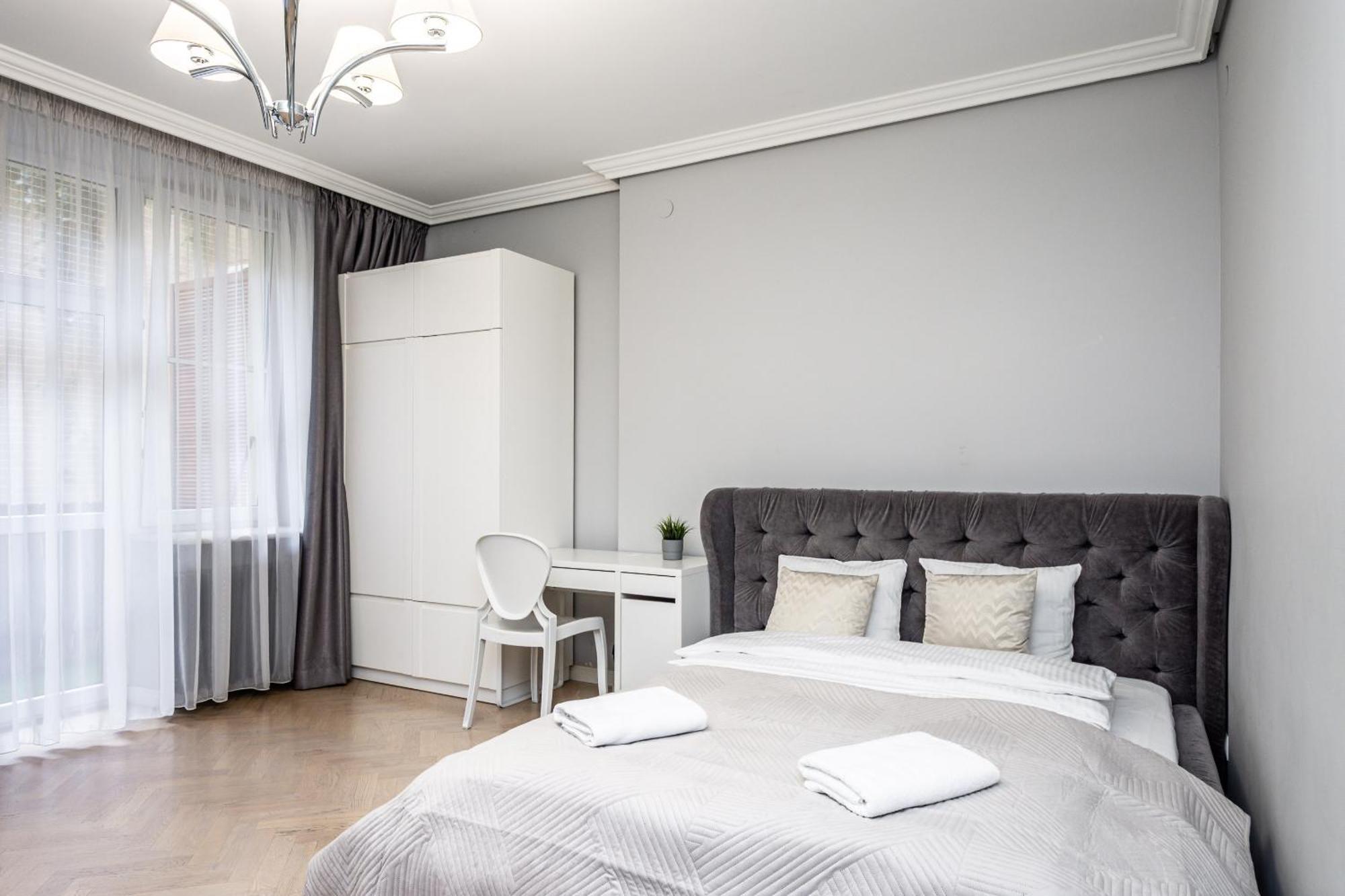 Rentplanet - Studio Krasinskiego Krakow Bagian luar foto